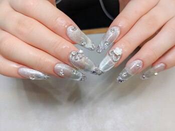 ラフィーナ(RAFFINA)/キラキラマグネットネイル　