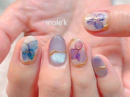 モレック(mole'k)の写真