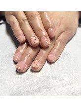 ヴェイスサロンアンバー(Vase Salon Amber)/【定額　5500】