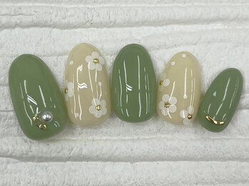 ハニービービー(Honey Bee Bee)/ホロフラワーネイル