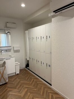 美健家/女子更衣室