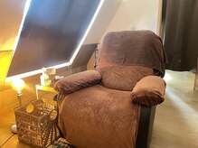 癒し～ぷ 藤沢店の雰囲気（木の温もり感じる空間でヘッドスパ・ヘッドマッサージを体験♪）