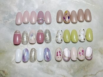 リィ ネイル(rii nail)の写真/【シンプルからゴテゴテまで定額メニューあり◎】会計時に思ってたより高くなってしまうなんてこともなし♪