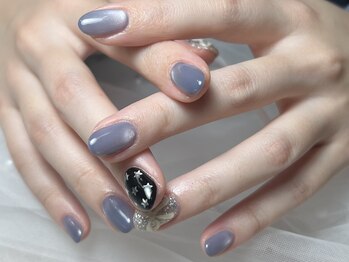 ロエミー(Loemy)/星ネイル