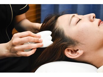 雲上のゆりかご 武蔵新城店/カッサで筋膜リリース