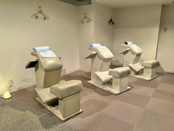 クイーンズウェイ ヤエチカ(Queensway)/ボディチェアスペース