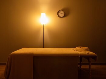 【Doorsドアーズ】アロマオイルリンパマッサージ/肩こり/ドライヘッドスパ