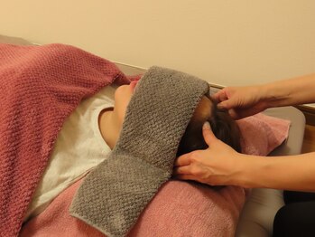 ユミエル アロマリンパマッサージ&タイ古式/頭と目の疲れに極上ヘッドスパ