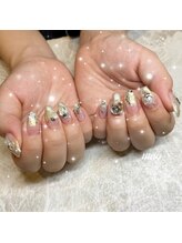 リンドネイル バイ モカ アンド ララ(Lind nail by moca and LaLa)/ミラーグラデーションネイル