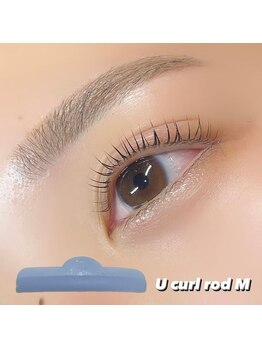 まつげエクステ アンド スクール アンド エステ プティーティドゥール(Putih Tidur)/アイブロウ×まつげパーマ