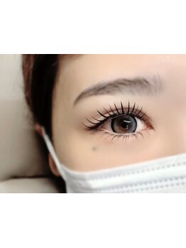 ボリュームのある目元にしたい