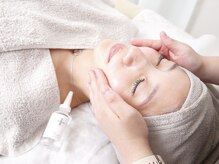 アンベリール(Embellir)/再生効果のある美容液