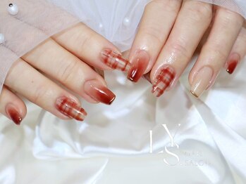 リス ネイルアンドビューティー(LYS)/チェックネイル