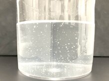 香嬉琉/毛穴洗浄後のスノードーム