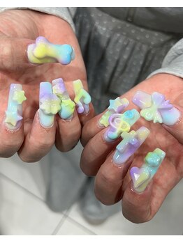スージー(SUZY)の写真/カラー,ラメ,パーツが豊富♪お得なクーポン多数ご用意!高技術×低価格でネイルが初めての方にもオススメ◎