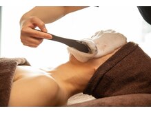 ドクターピュールボーテ 神戸店(Dr. PUR BEAUTE)/洗顔泡パックでくすみ改善