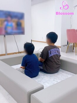 ブロッサム(Blossom)の写真/【キッズスペースあり/お子様同伴可】ママさん大歓迎★アットホームな空間で寛ぎながら施術が受けられる♪