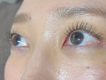 ネイルアンドまつげエクステ専門サロン スリー(THREE)/120本フラットラッシュ