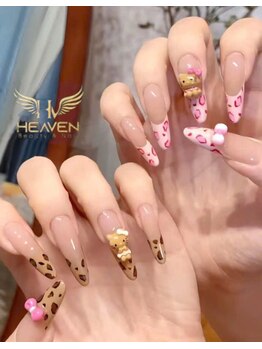ヘブン ネイル 鶯谷(HEAVEN Nail)/Hello Kitty Leopard Nails