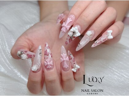 ラッキー(LUCKY)の写真