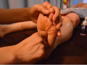 健香園の写真/本格台湾式施術がお得な価格で受けられると好評☆足の疲れでお悩みの方には《足つぼ30分¥2500》がおすすめ!