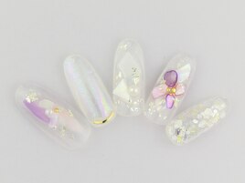 キラキラシェルフラワーネイル