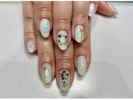 クリスマスブローチネイル☆