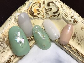 くすみカラーネイル