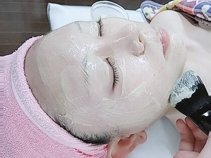 手づくり美顔サロン 花 産の宮店の写真