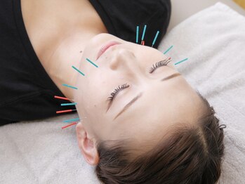 ネイビー鍼灸指圧治療院 那覇久米店(NAVY鍼灸指圧治療院)/乾燥肌対策!最強スキンケア!