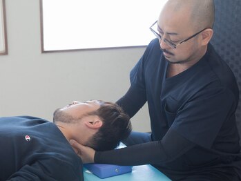 伸整体院の写真/首・肩コリの原因の根本を改善し、つらさを改善！施術後のスッキリ感が違います♪