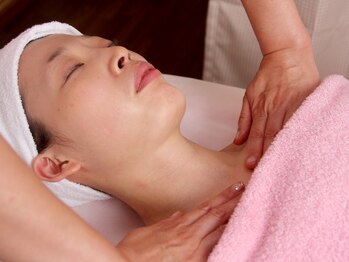 ティービーコジマ T・B・KOJIMA/施術風景