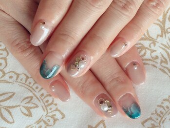 テテ ネイル(tete nail)/シースルーアート×ビジュー☆
