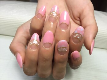 リリーヘブン(LILY HEAVEN)/逆フレンチnail