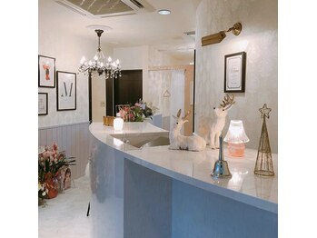 アイラッシュサロン メメバイラッシュ(MEME by RLASH)/店内入口