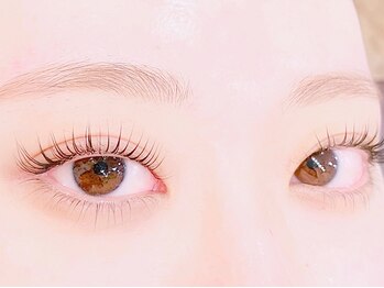 Lashure Eyelash & Eyebrow Salon【5/1　OPEN（予定）】の写真/お目元の左右差のお悩みをエクステで軽減！お客様のお悩みを解決します♪