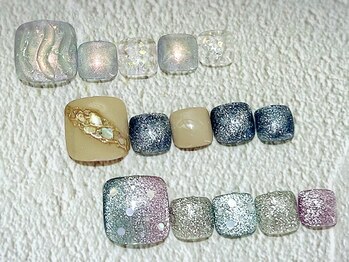 キャンアイドレッシー 藤沢店の写真/フットネイルで足先まで可愛く◎ネイルで美足に♪低価格でキレイを楽しめる！フットのみのお客様も大歓迎！
