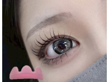 ブルー リュクス(Blue Luxe)/丸みのあるカールデザイン♪