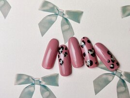 11月12種類から選べるデザイン