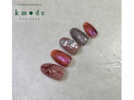 ピンクのクリスマス女子ネイル