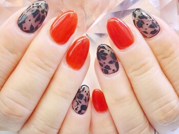 ネイルサロン シェル(Nail Salon SHELL)/黒フラワーネイル