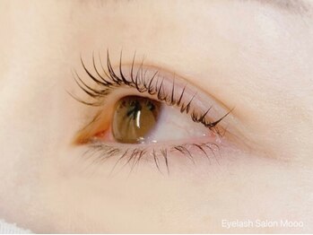 モー(Mooo)/次世代まつ毛パーマ