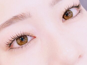 Lashure Eyelash & Eyebrow Salon【5/1　OPEN（予定）】の写真/他店との違いをまつげパーマ・エクステで実感！丁寧に装着するので自まつげの負担を軽減しキープ力も◎