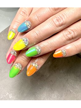 ラキネイル(LAKI Nail)/カラフルネイル