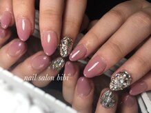 ネイルサロン ビビ(bibi)/ヌーディーなグラデーション