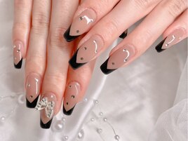 フレンチ　ワンホン　韓国ネイル