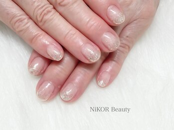 ニコルビューティー 高槻 南平台店(NiKOR beauty)/グラデーション／4,000円～