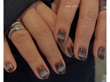エム ネイル(emu nail)