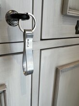 スロウ 大宮店(slow)/お荷物は鍵付きロッカーへ