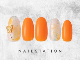 キラキラネイル／パラジェル